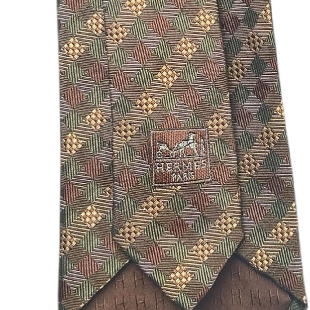 Hermès Paris Silk Tie Brown Gold Geometric Pattern Made in France Authentic - Picture 14 of 17